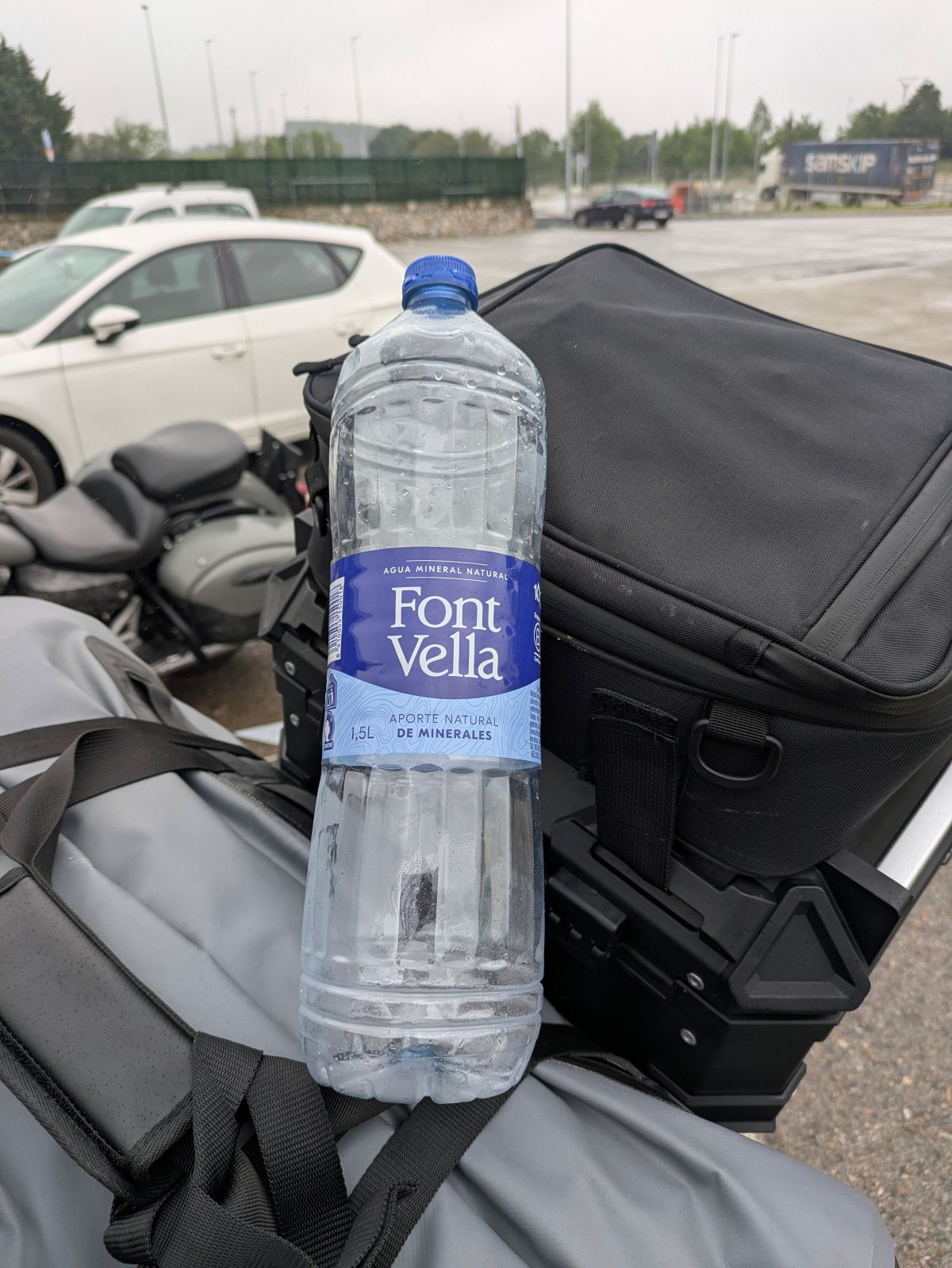 01a-heute brauch ich das Wasser nicht - es ist kühl